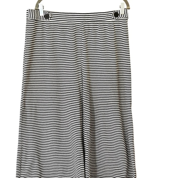 Black and White Striped stretchy  Wide-Leg Cropped Pants from Max Studio - Picture 1 of 5